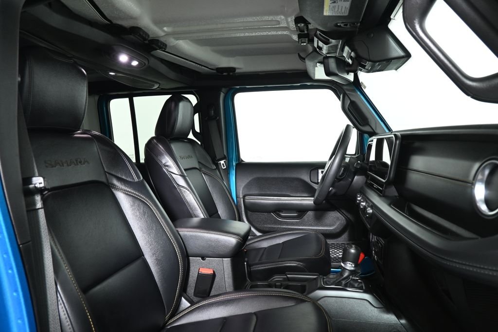 2024 Jeep Wrangler 4-Door Sahara - Photo 29