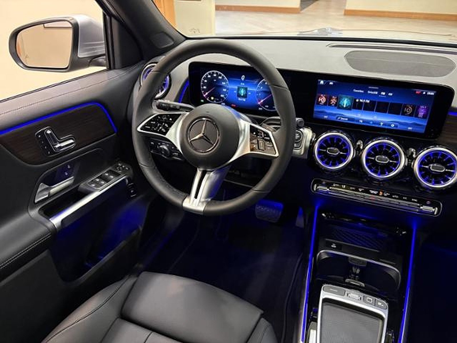 New 2026 Cirrus Silver Metallic Mercedes-Benz 250 image 38