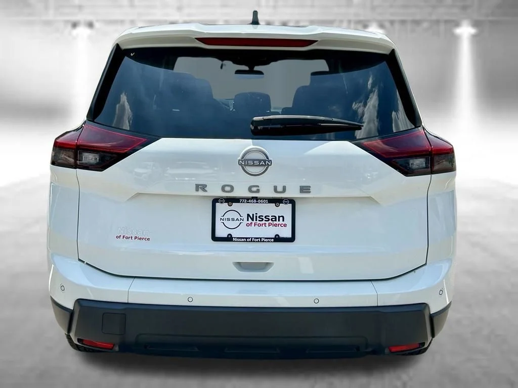 Certified Used 2024 White Nissan S image 8
