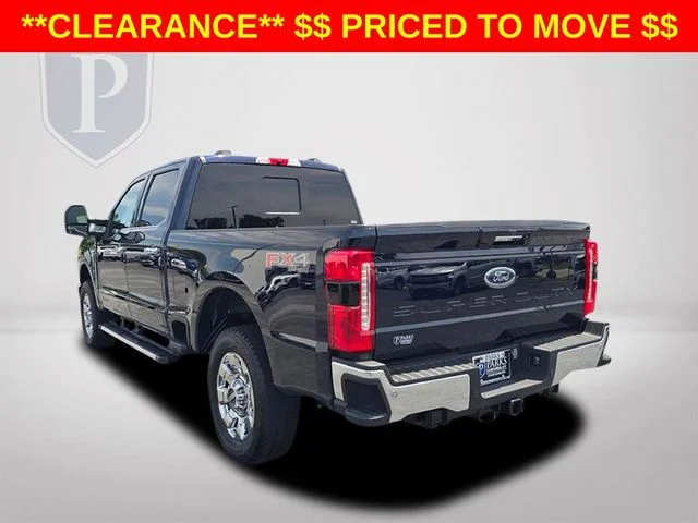 Used 2024 Blue Ford Lariat image 9