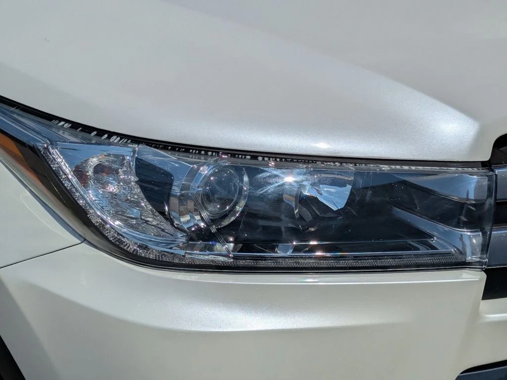 Used 2018 White Toyota Limited image 4