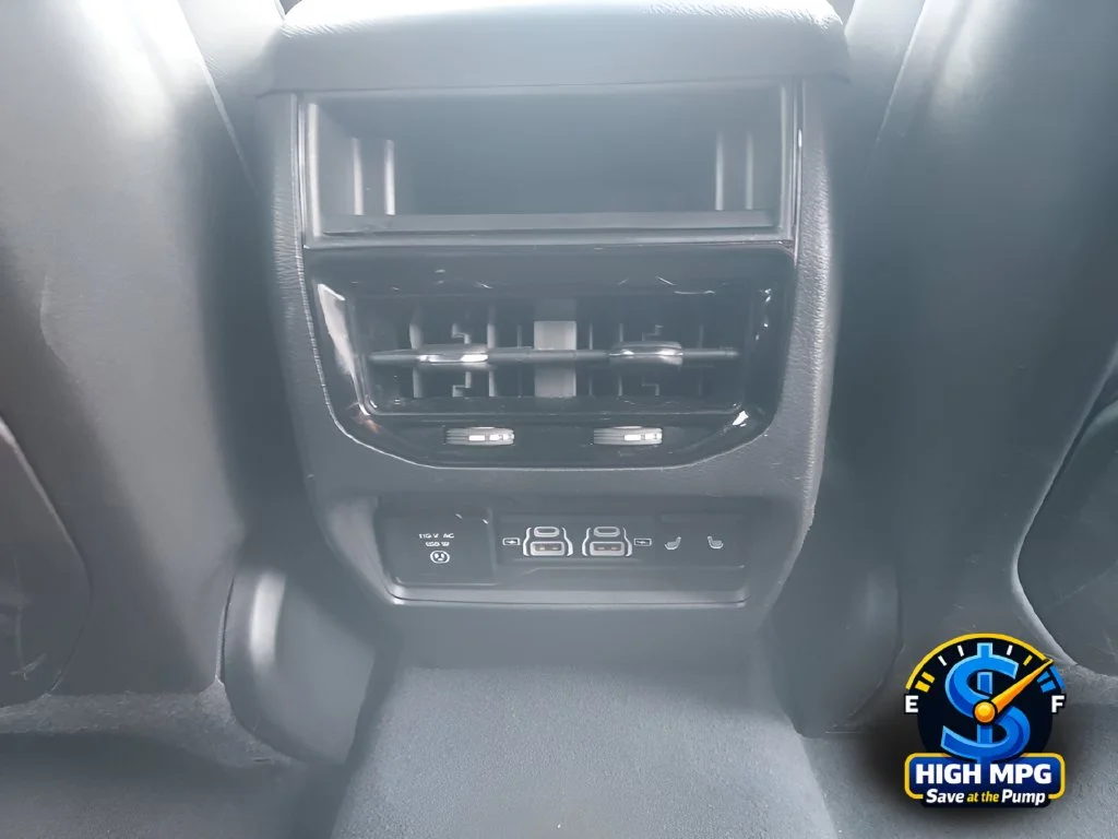 Used 2024 White Jeep 4xe image 24