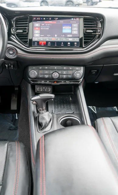 Used 2025 DB Black Clearcoat Dodge R/T Plus image 18