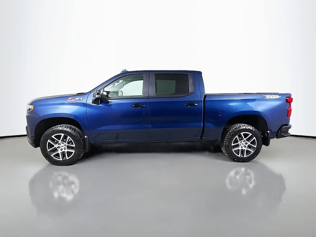 Used 2019 Blue Chevrolet LT Trail Boss image 9