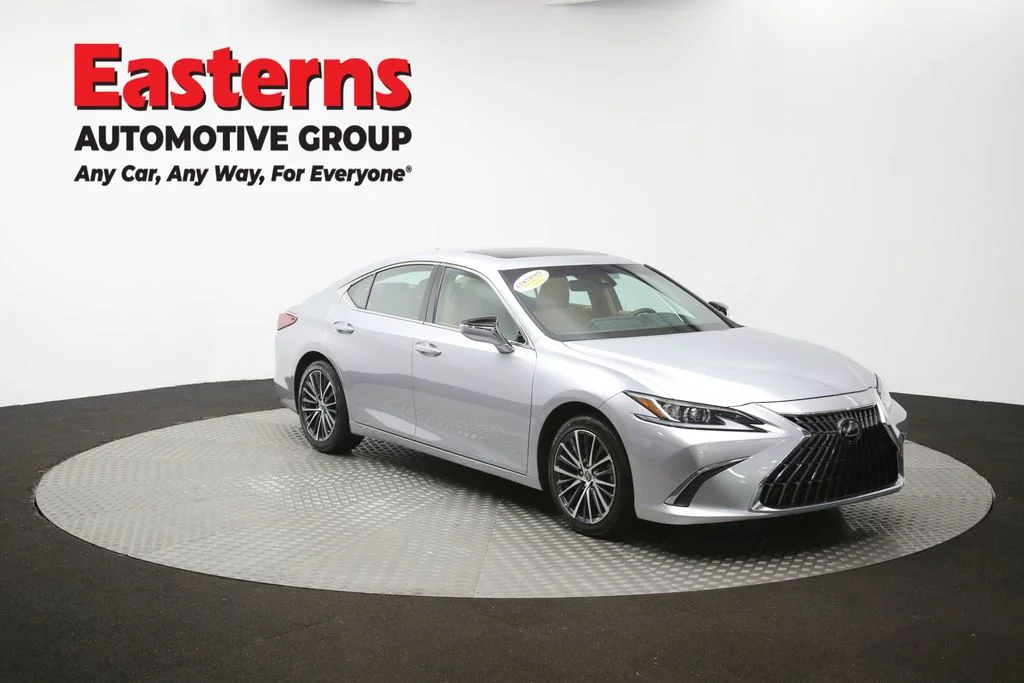 Used 2022 Silver Lexus 350 image 45