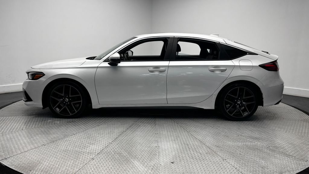 Used 2023 White Honda Sport Touring image 4