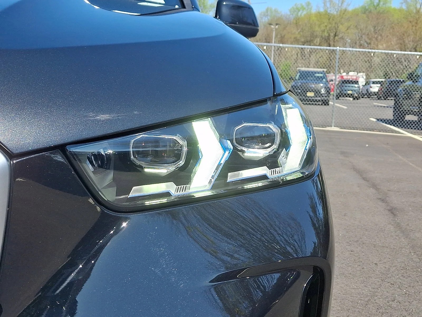 Used 2026 Black Sapphire Metallic BMW xDrive40i image 10