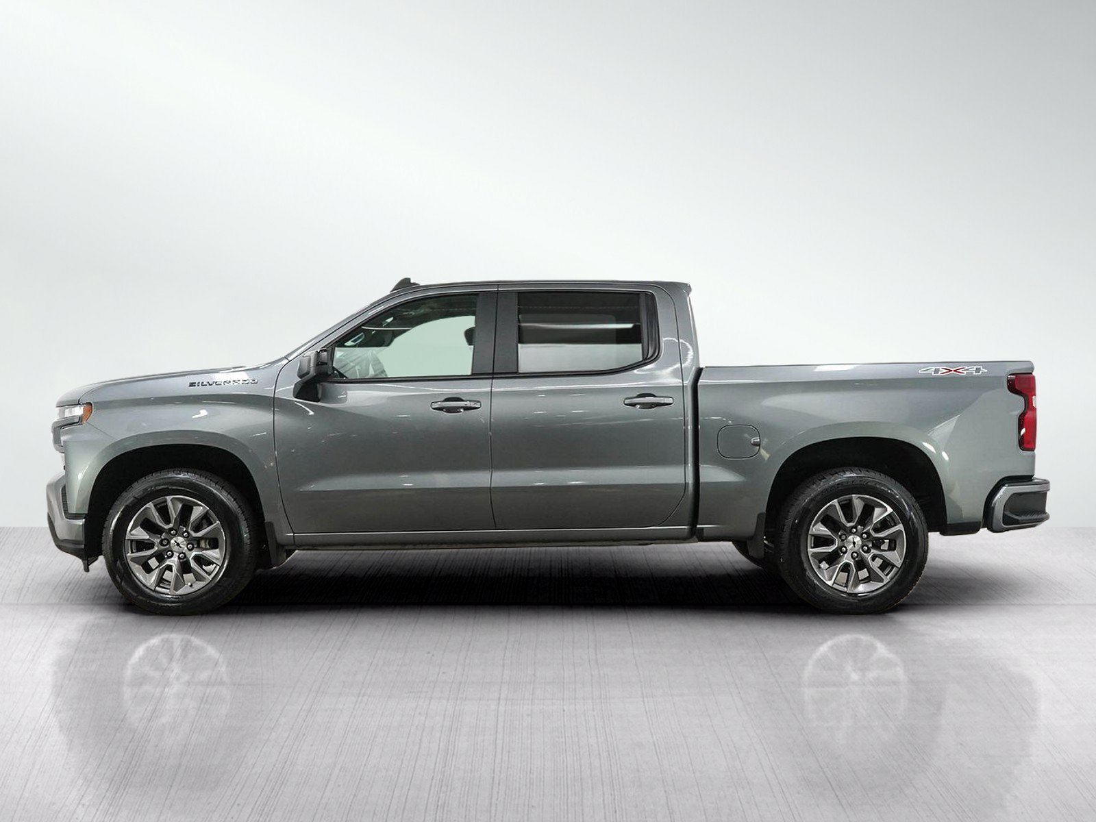 Used 2020 Chevrolet Silverado 1500 RST with VIN 1GCUYEED3LZ176141 for sale in White Bear Lake, Minnesota