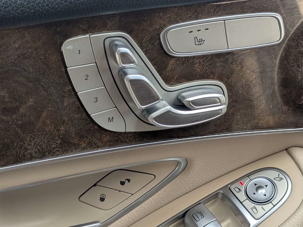 Used 2016 Blue Mercedes-Benz GLC 300 image 24