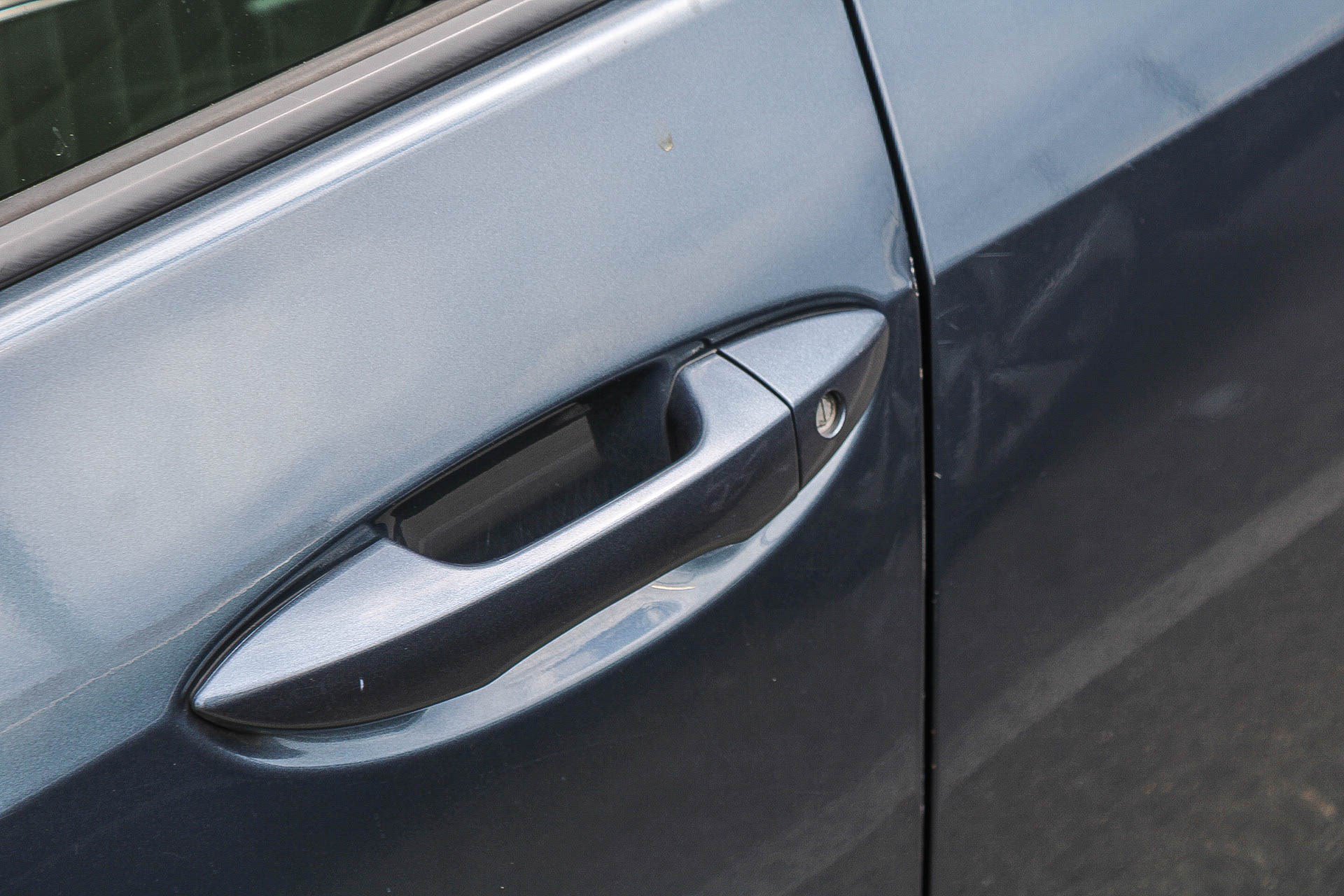 Certified Used 2017 Slate Metallic Toyota LE image 12