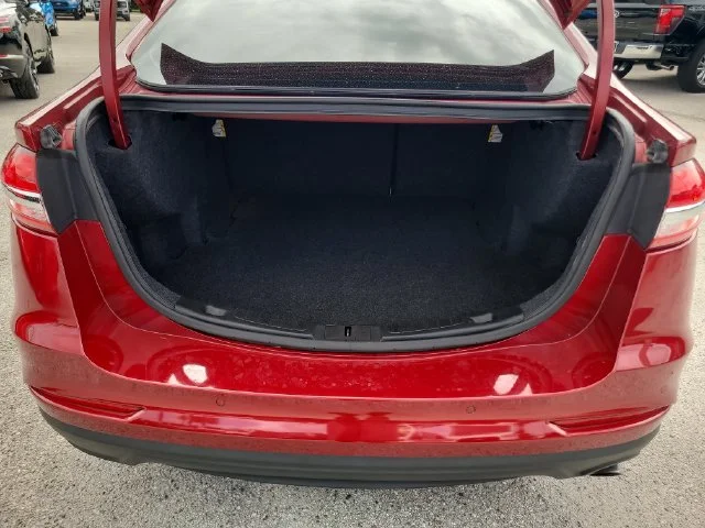 Certified Used 2019 Red Ford SE image 11