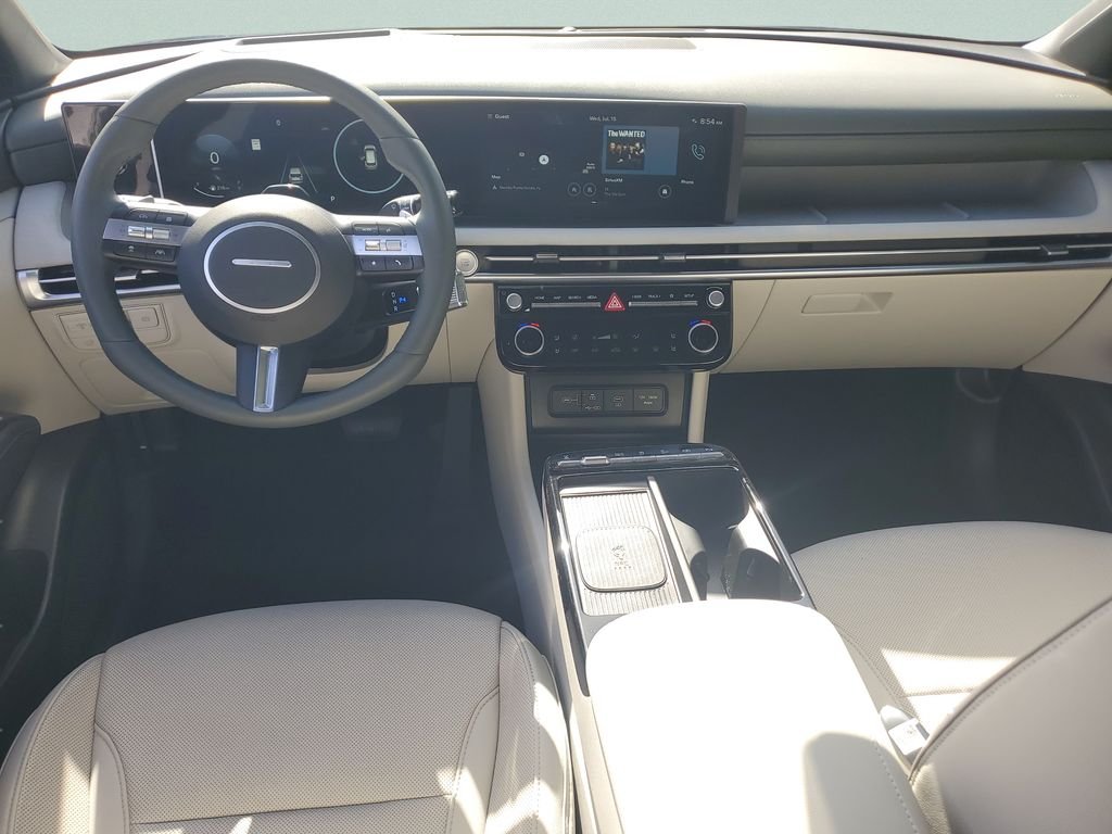 2025 Hyundai Tucson Limited - Photo 11