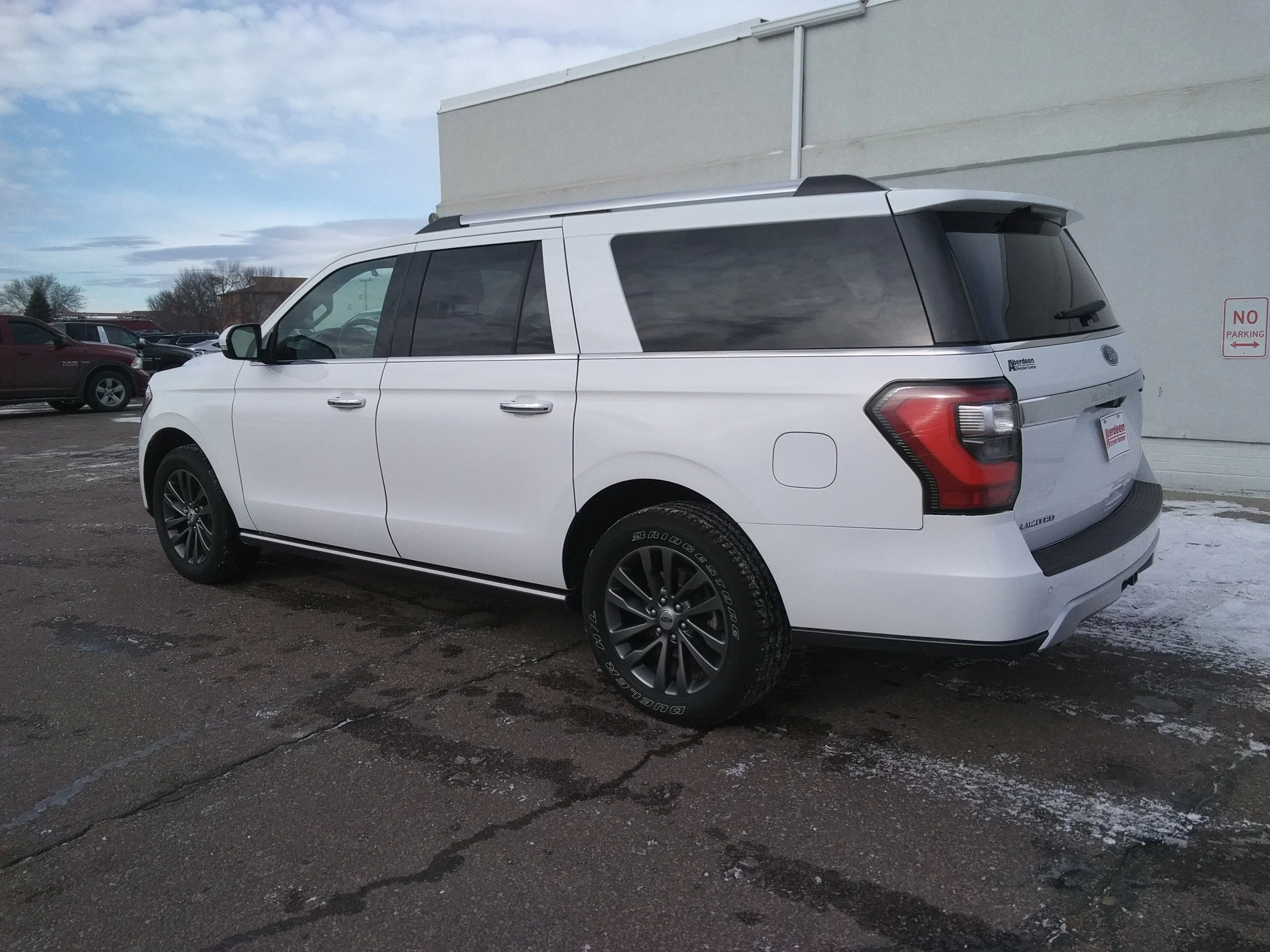 Used 2020 White Ford Limited image 7