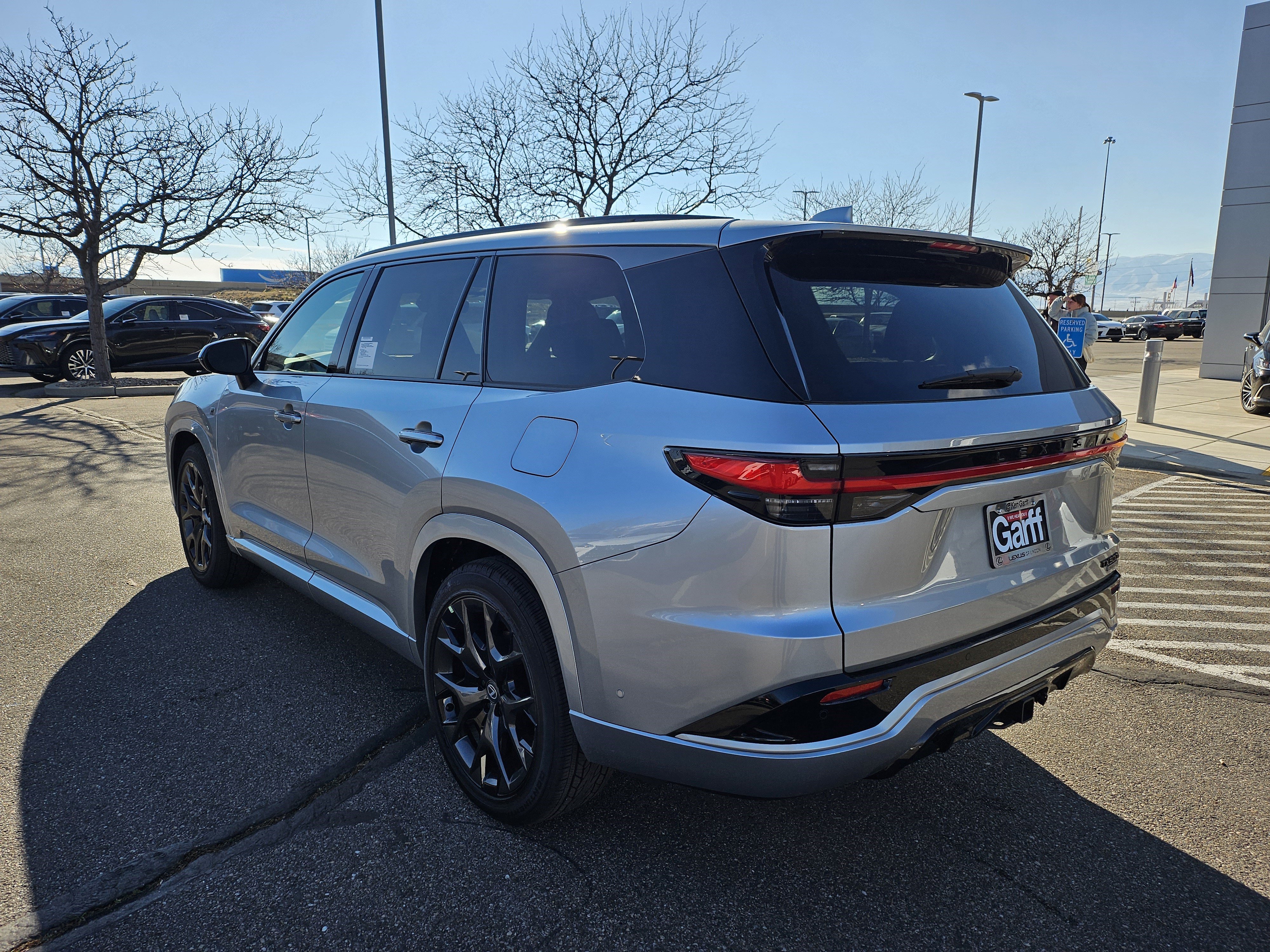 2026 Lexus TX 500h F-Sport Premium - Photo 8