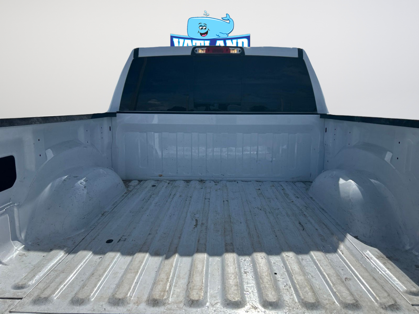 Used 2025 White Ram Big Horn/Lone Star image 37