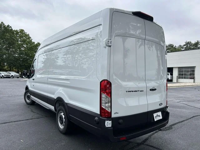 New 2026 Oxford White Ford Cargo Van image 4