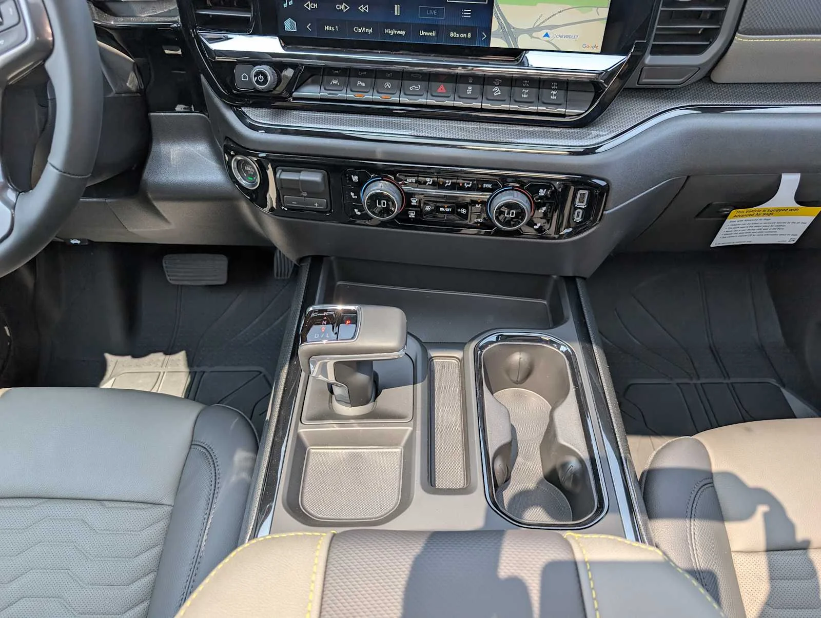 2026 Chevrolet Silverado 1500 ZR2 - Photo 14