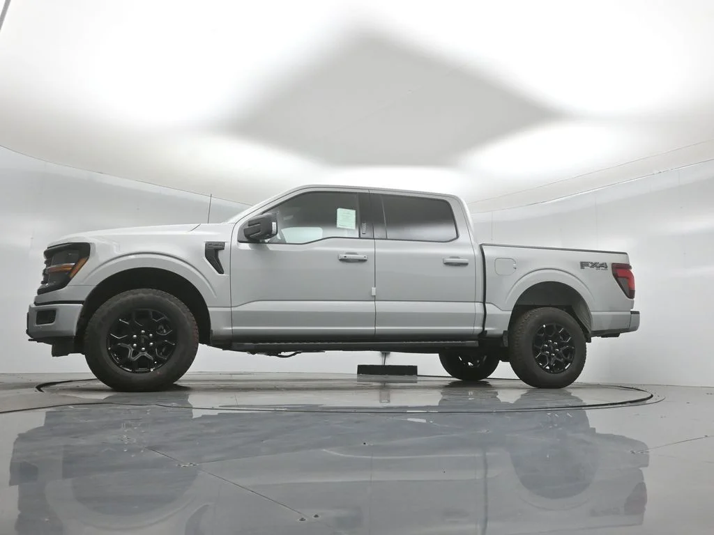 New 2026 Avalanche Ford XLT image 7