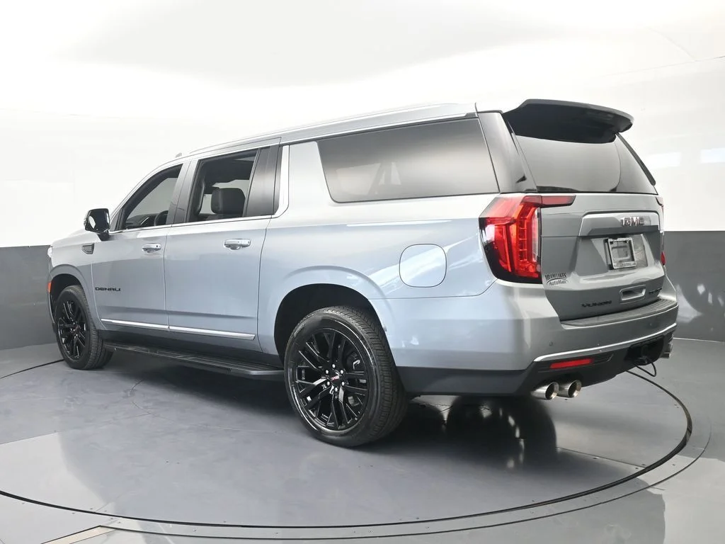 Used 2024 Sterling Metallic GMC Denali image 4