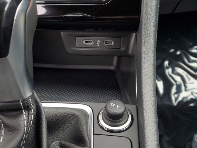 New 2026 Black Volkswagen 1.5T Sport image 21