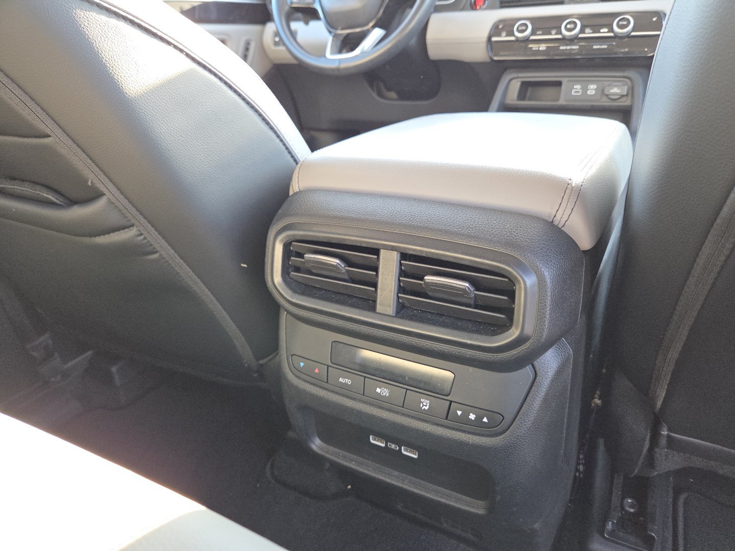 2023 Honda Pilot EX-L - Photo 22