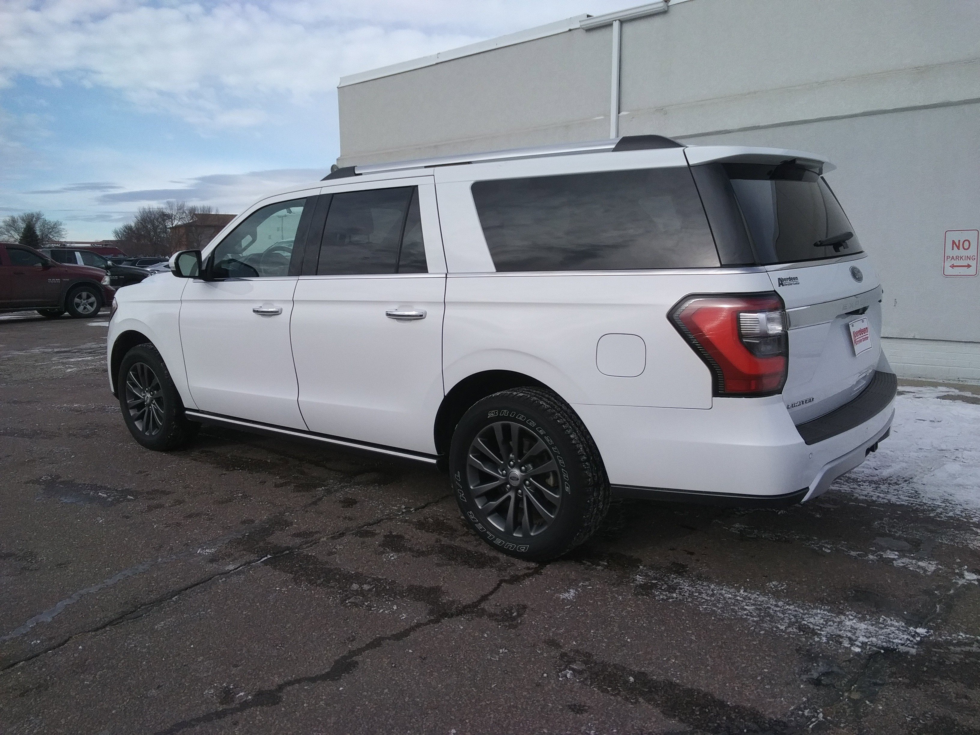 Used 2020 White Ford Limited image 7