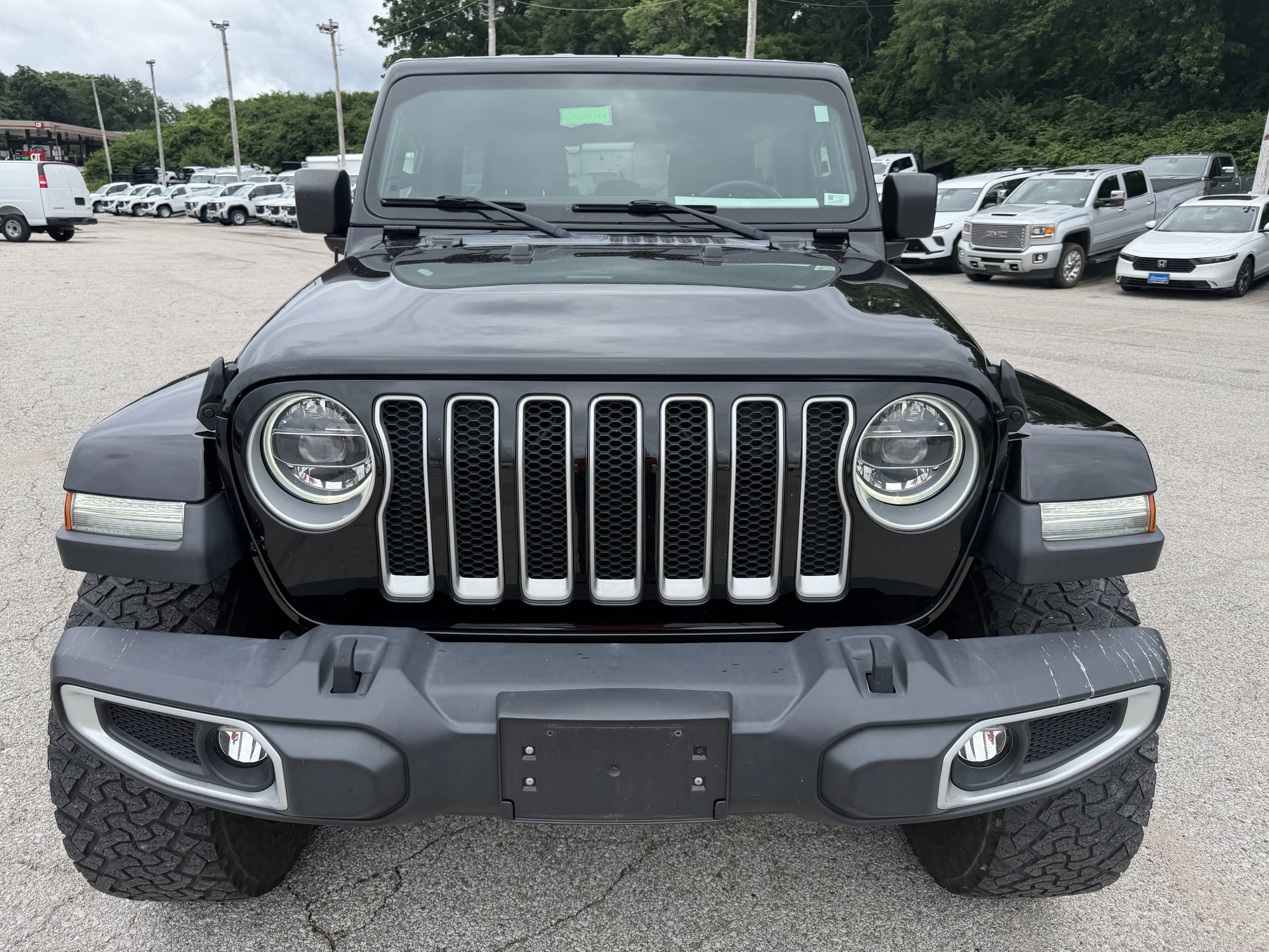 Used 2020 Black Clearcoat Jeep Sahara image 2