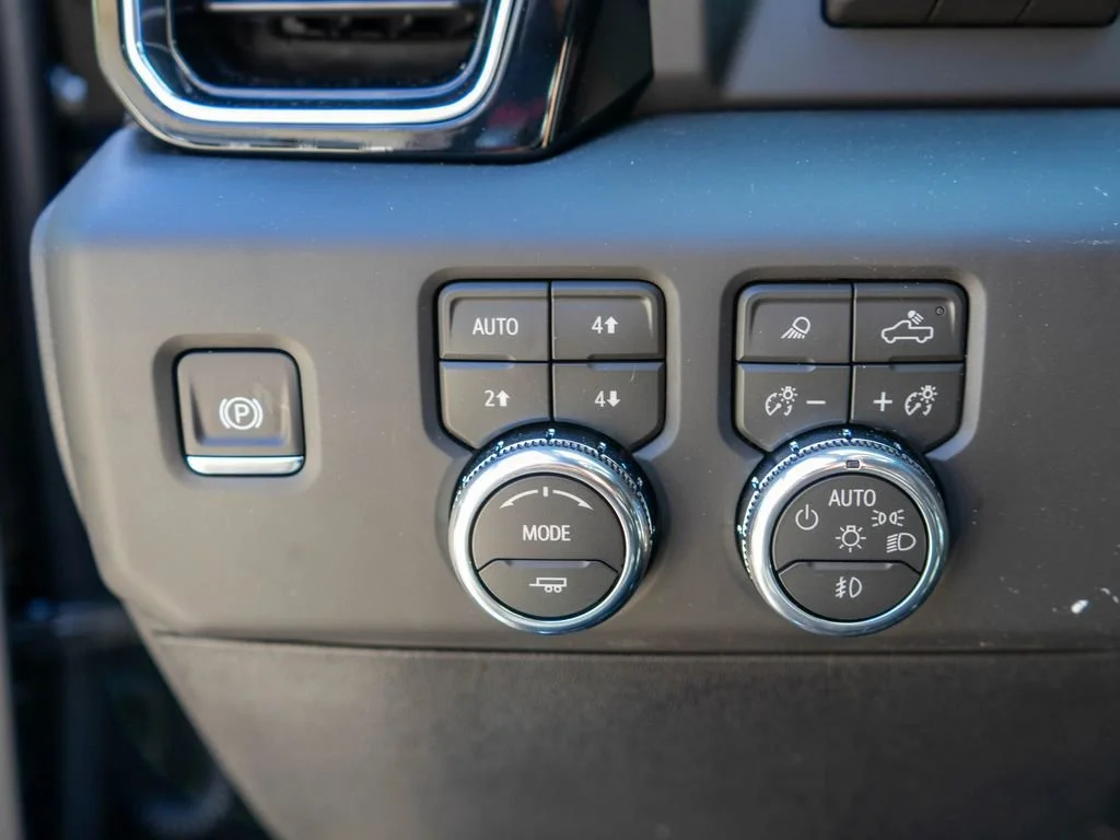 2026 GMC Sierra 3500HD Denali - Photo 20