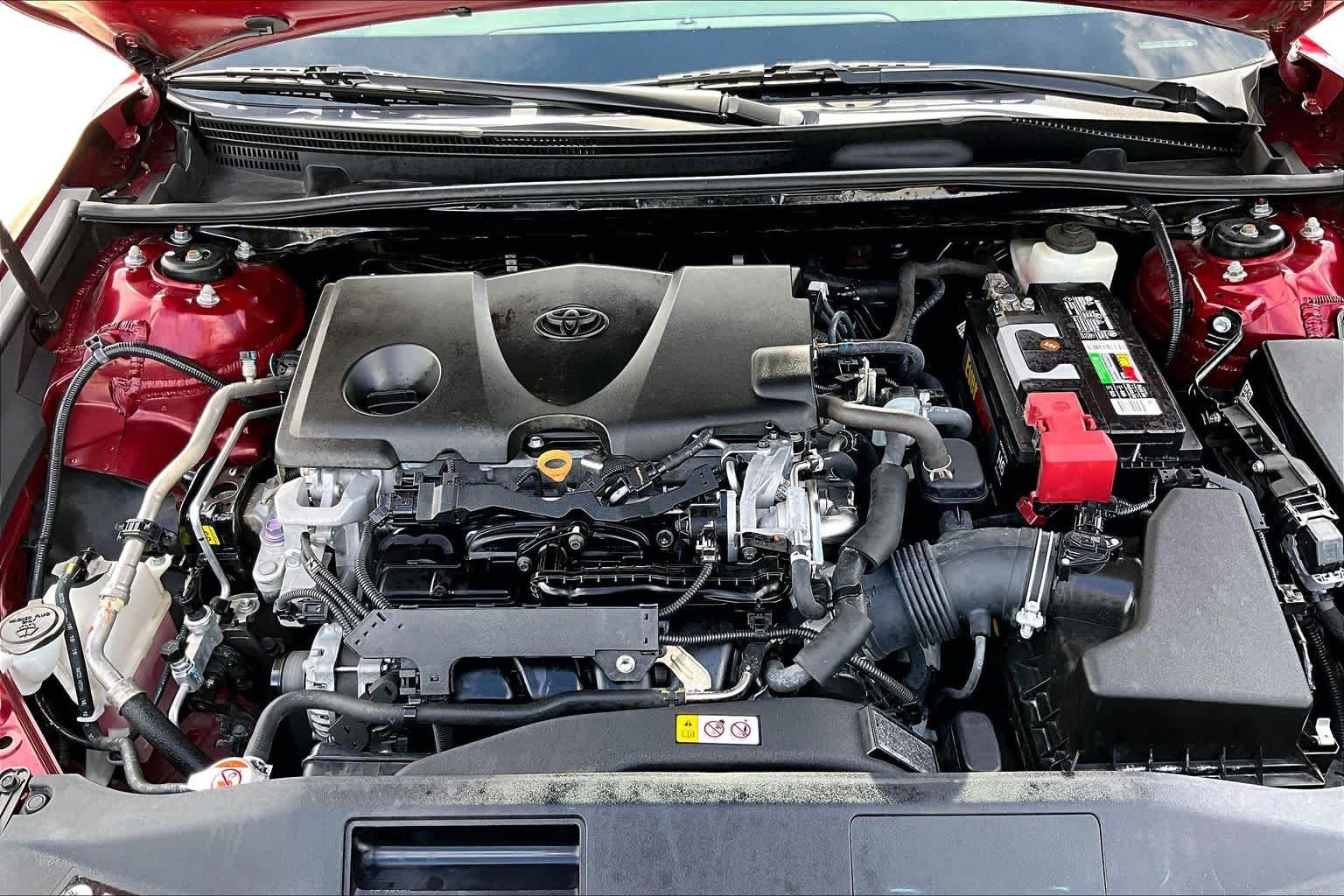 Used 2019 Ruby Flare Pearl Toyota XLE image 27