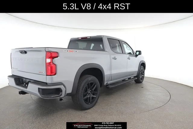 Used 2024 Gray Chevrolet RST image 18