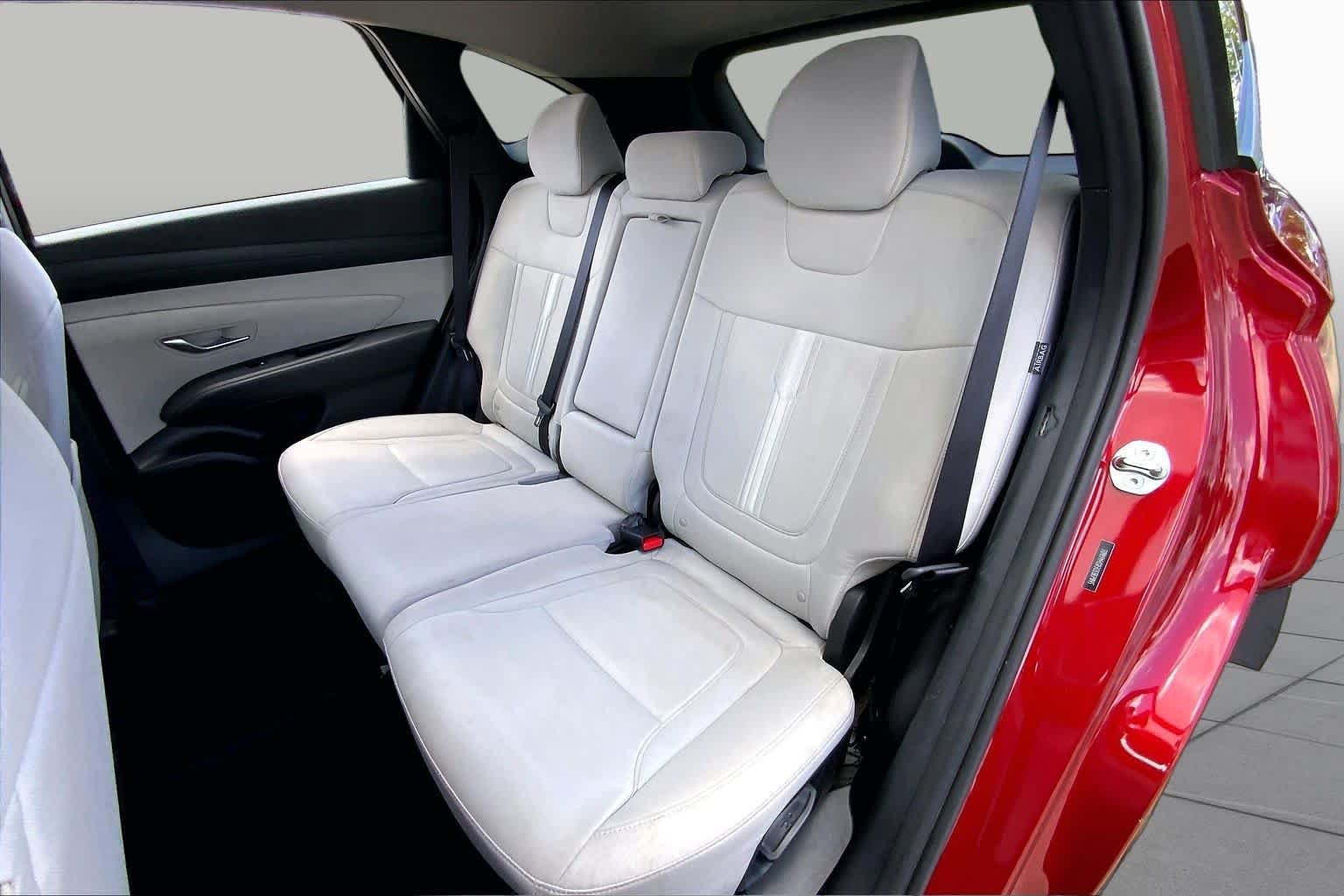 Used 2025 Ultimate Red Hyundai SEL image 19