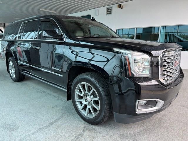 2020 GMC Yukon Denali AWD's photo