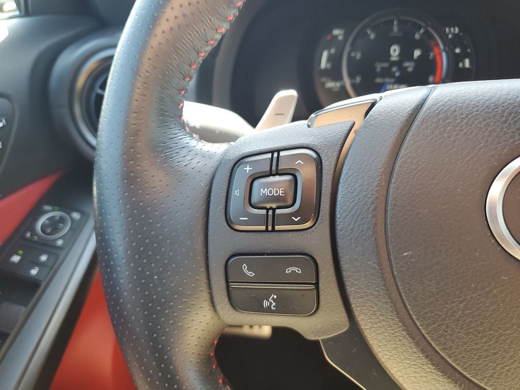 2025 Lexus IS 350 F SPORT - Photo 20