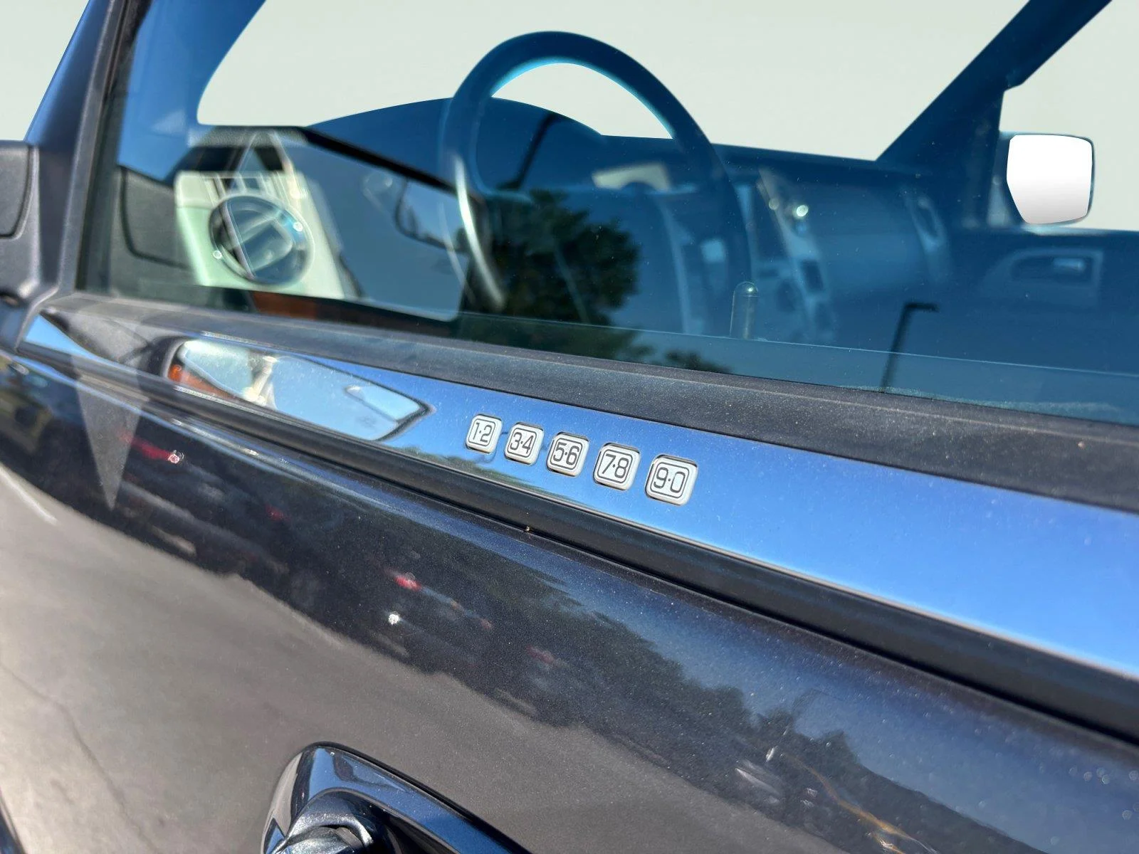 Used 2016 Magnetic Ford Limited image 58