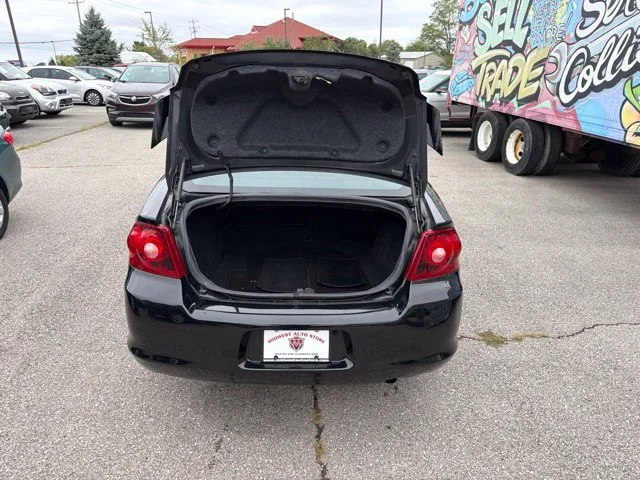 Used 2013 Black Dodge SXT image 23