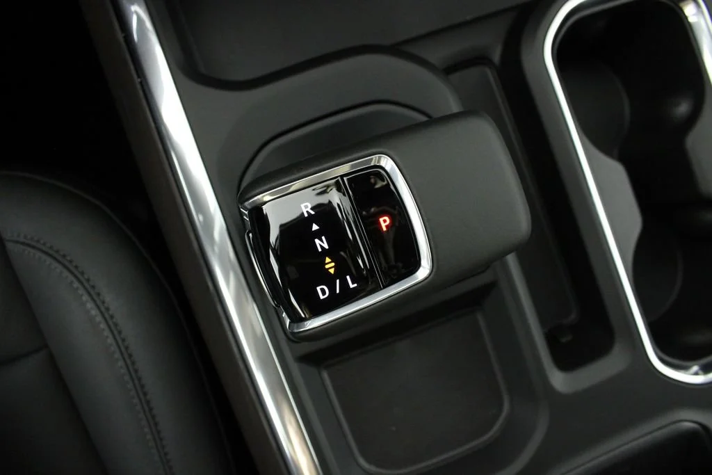 2026 GMC Sierra 1500 SLT - Photo 28