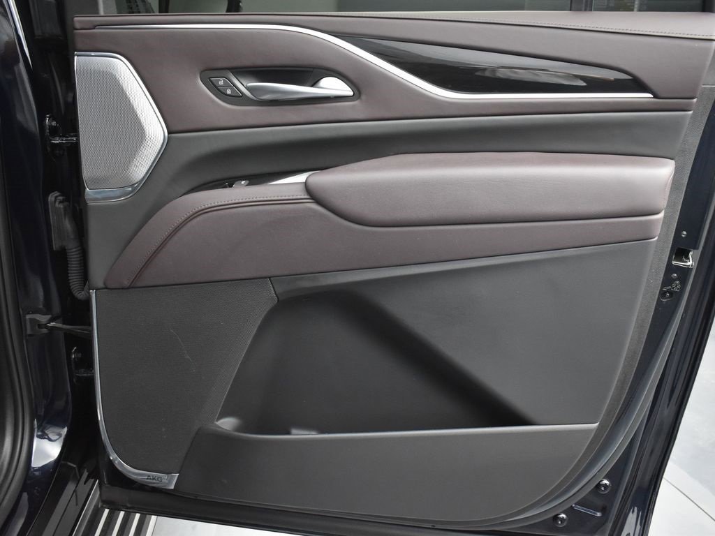 2023 CADILLAC ESCALADE ESV - Image 34