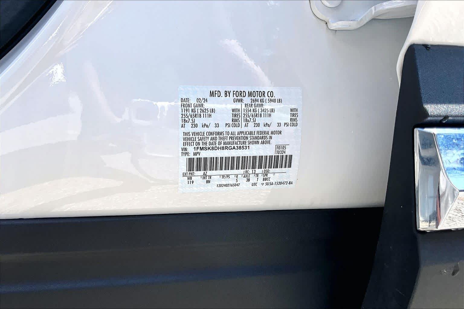 Used 2024 Star White Metallic Tri-Coat Ford XLT image 34