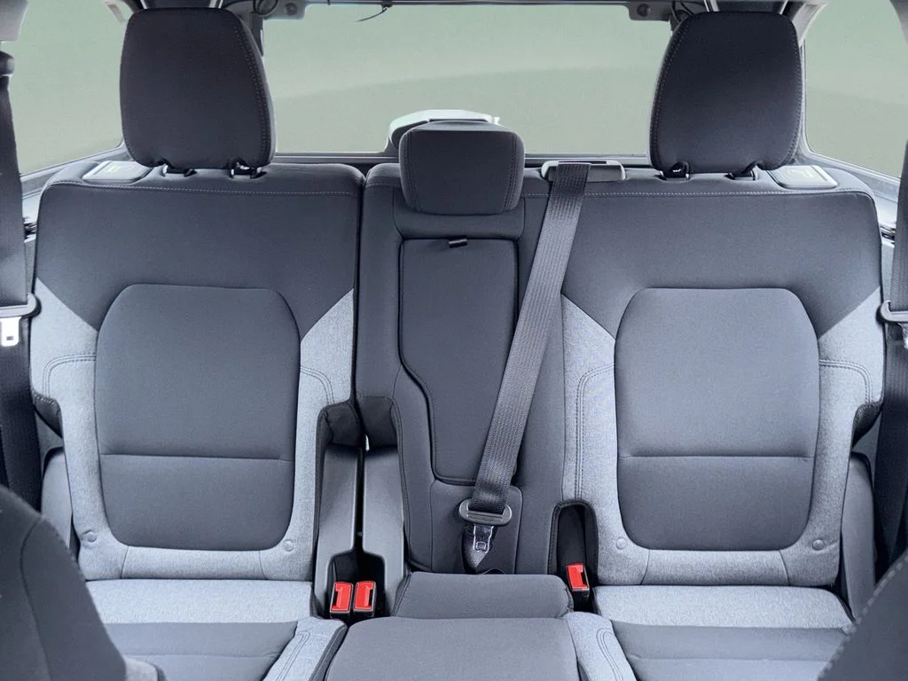 New 2026 Marsh Gray Ford Base image 65