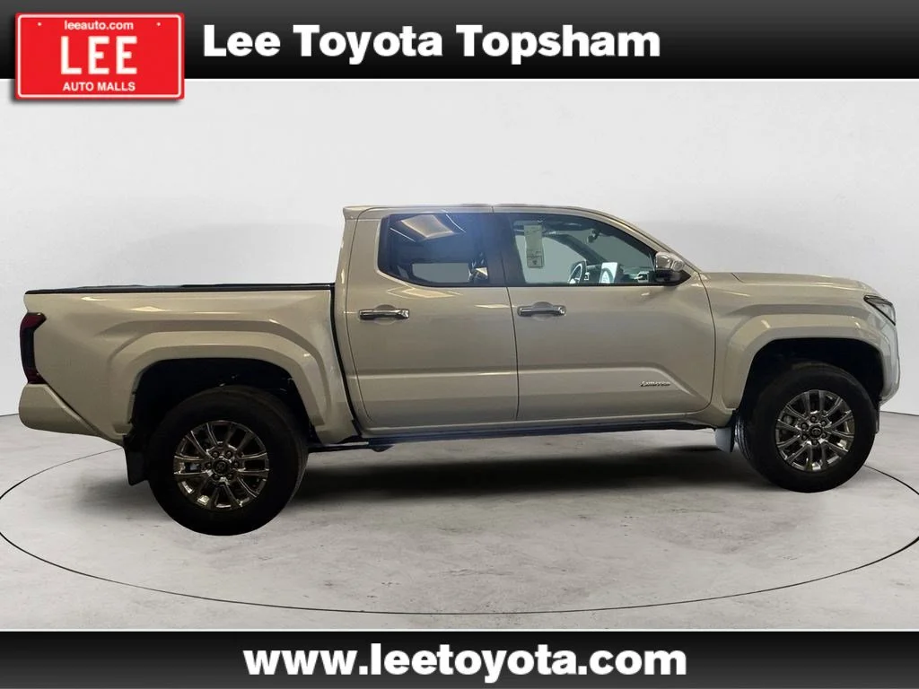 New 2026 Wind Chill Prl Toyota Limited image 7