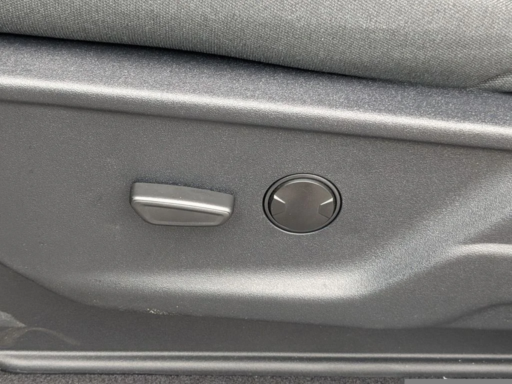 New 2026 Marsh Gray Ford XLT image 20