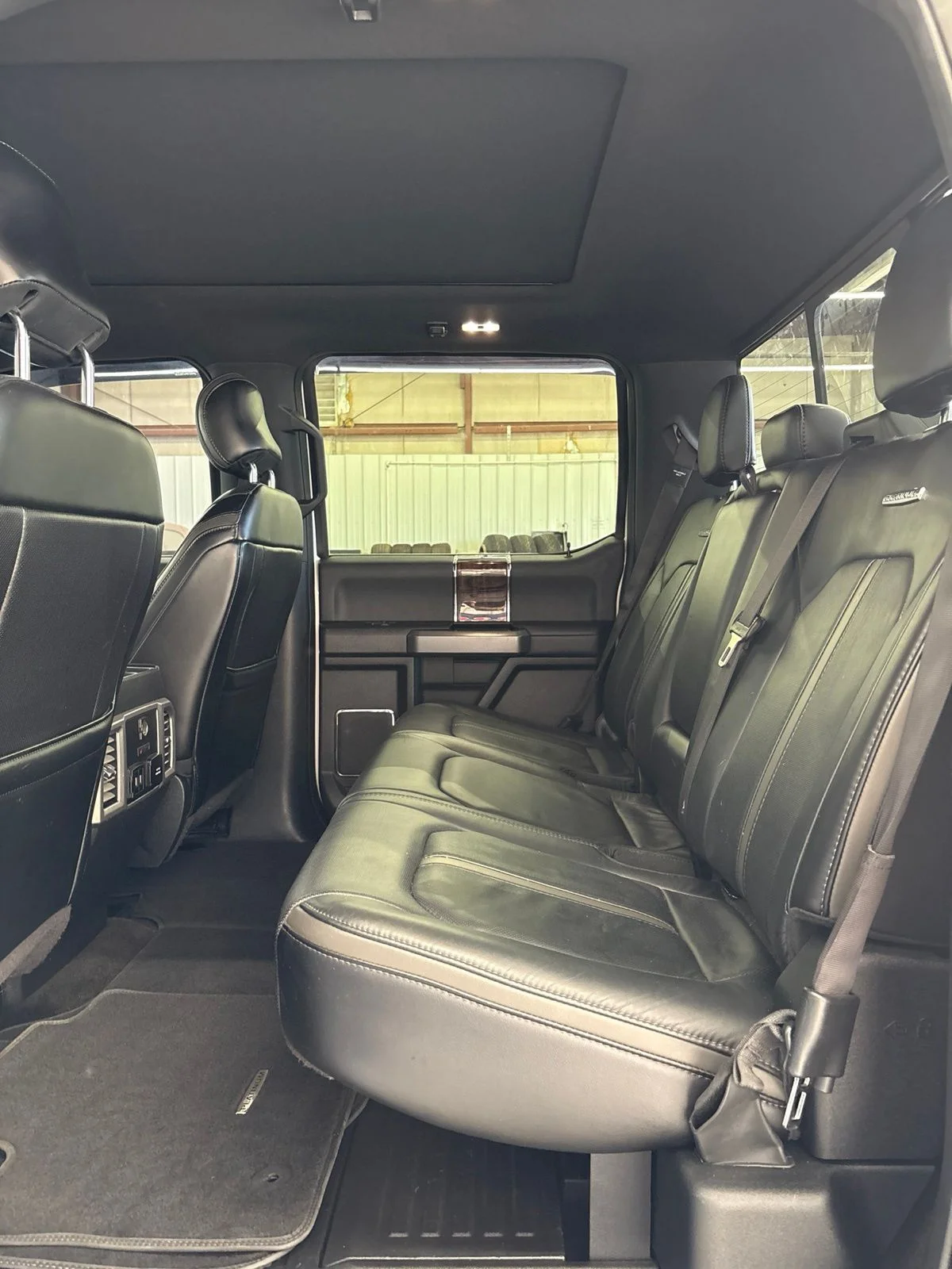 Used 2017 White Ford Platinum image 14