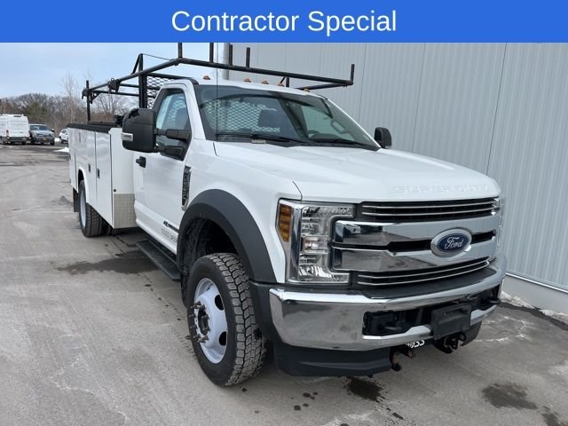 2019 Ford F-550 Super Duty Chassis Cab XL