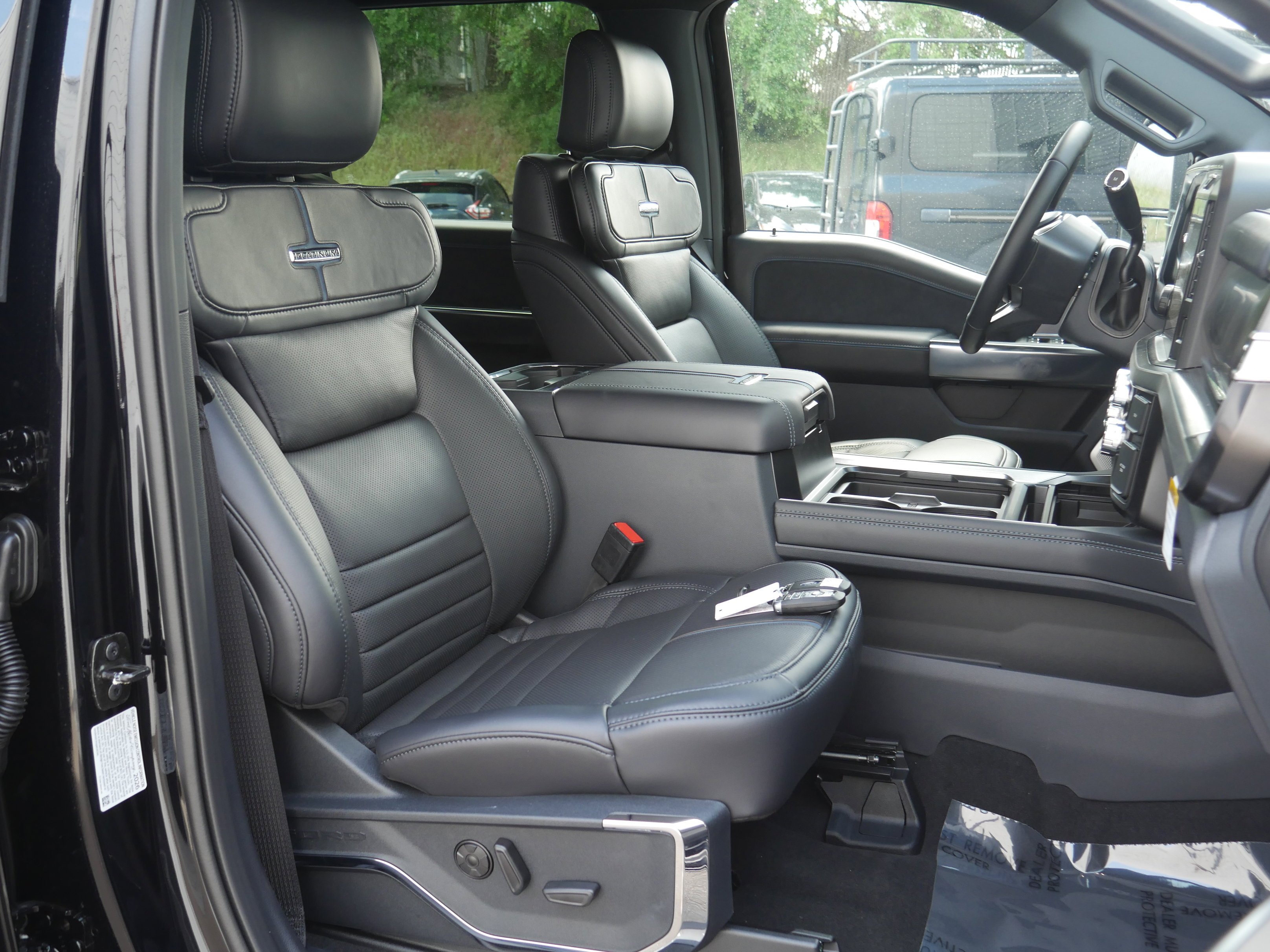 New 2026 Agate Black Metallic Ford F-350® Platinum® image 33