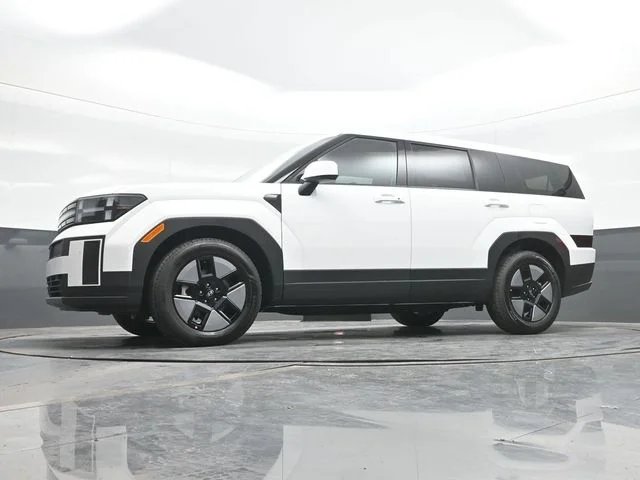 New 2026 White Hyundai SE image 13