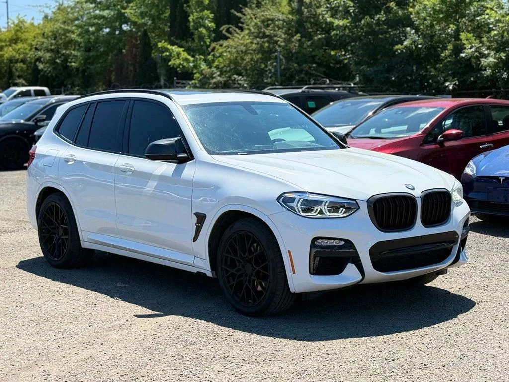 Used 2018 White BMW M40i image 1