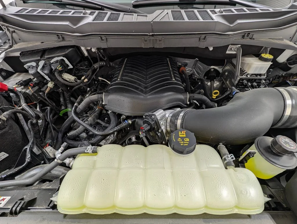 Used 2024 Oxford White Ford XL image 25