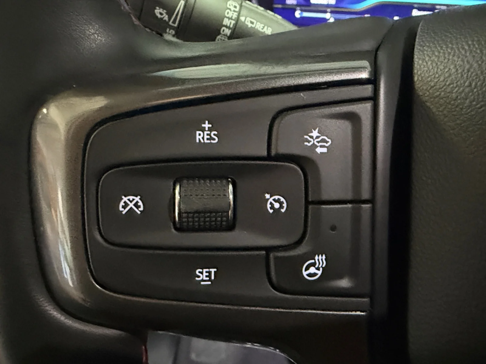 Used 2023 SILVER SAGE METALLIC Chevrolet RST image 23