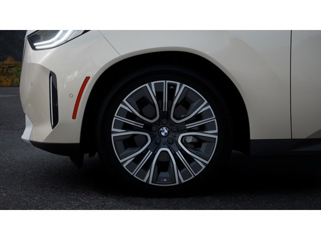 New 2026 Dune Grey Metallic BMW 30 xDrive image 7