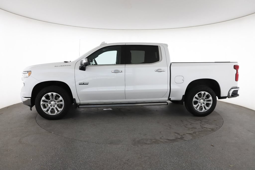 Used 2023 Iridescent Pearl Tricoat Chevrolet LTZ image 7